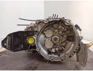 Recambio de caja cambios para volvo v40 familiar 1.9 diesel cat referencia OEM IAM 1023825 1023678 