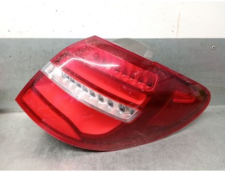 Recambio de piloto trasero derecho para mercedes-benz clase b (w246) 1.5 cdi cat referencia OEM IAM A2469068800 A2469068800 