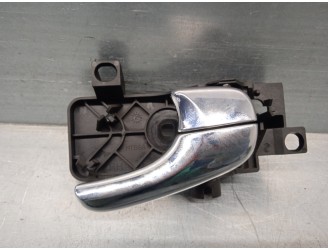 Recambio de maneta interior trasera derecha para jaguar s-type 2.7 v6 diesel cat referencia OEM IAM 2R8322600AD 4 PUERTAS