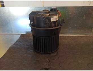 Recambio de motor calefaccion para peugeot 208 1.6 e-hdi fap referencia OEM IAM 1608182080 T1013140A VALEO