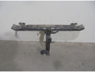 Recambio de panel frontal para ssangyong rodius xdi referencia OEM IAM  DE CHAPA CON CERRADURA 