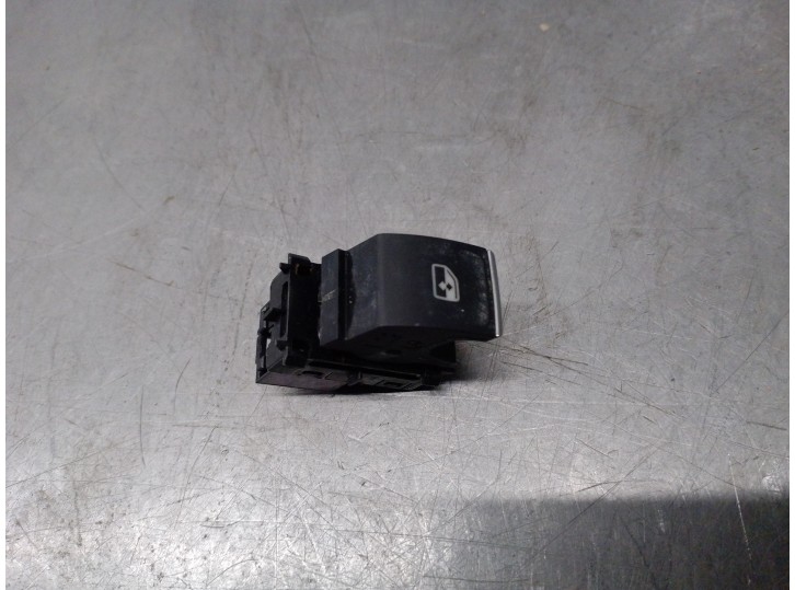 Recambio de mando elevalunas trasero derecho para seat leon (kl1) 1.5 16v tsi act referencia OEM IAM 5G0959855N 