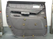 Recambio de guarnecido puerta trasera derecha para ssangyong rodius xdi referencia OEM IAM 7220221000 