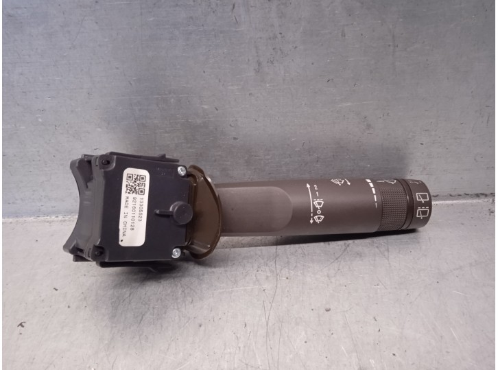 Recambio de mando limpia para opel insignia berlina 2.0 cdti cat referencia OEM IAM 13305523 92160110128 