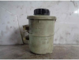 Recambio de deposito servo para renault master ii phase 2 caja cerrada 2.5 diesel referencia OEM IAM 8200005185 