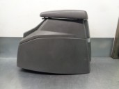 Recambio de apoyabrazos central para ssangyong rodius xdi referencia OEM IAM 7790021501 