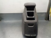 Recambio de apoyabrazos central para ssangyong rodius xdi referencia OEM IAM 7790021501 