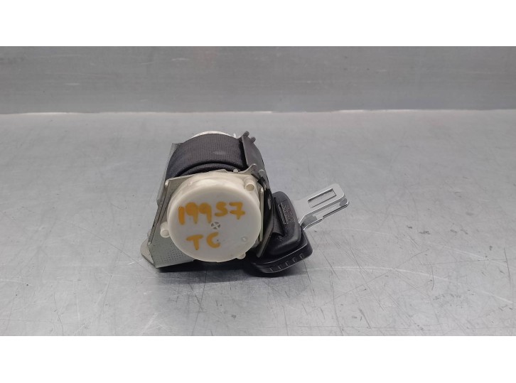 Recambio de cinturon seguridad trasero central para skoda roomster (5j7) 1.9 tdi referencia OEM IAM 5J7857807 5 PUERTAS
