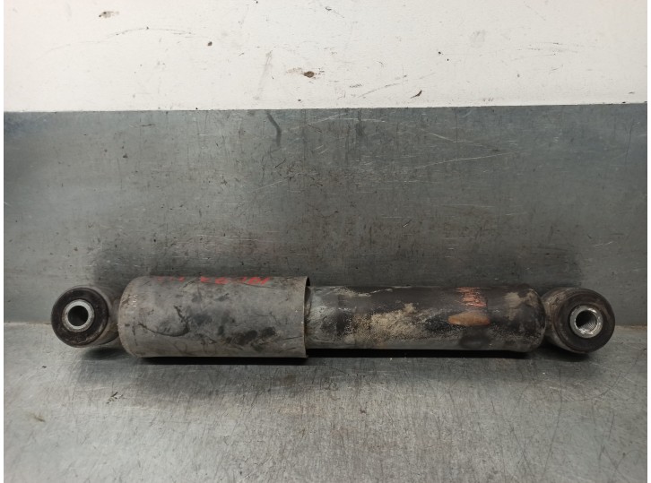 Recambio de amortiguador delantero izquierdo para iveco daily ka 2.3 diesel cat referencia OEM IAM 504198992  