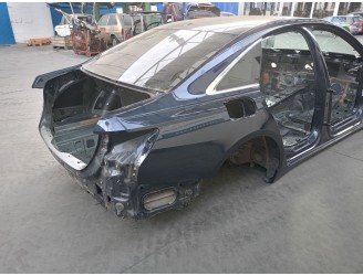 Recambio de aleta trasera derecha para audi a6 c8 (4a2) 35 tdi mild hybrid referencia OEM IAM 4K5810076 4K5810076 