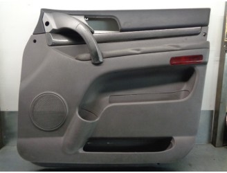 Recambio de guarnecido puerta delantera derecha para ssangyong rodius xdi referencia OEM IAM 7227221000 