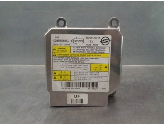Recambio de centralita airbag para ssangyong rodius xdi referencia OEM IAM 8625021040 5WY64094 CONTINENTAL