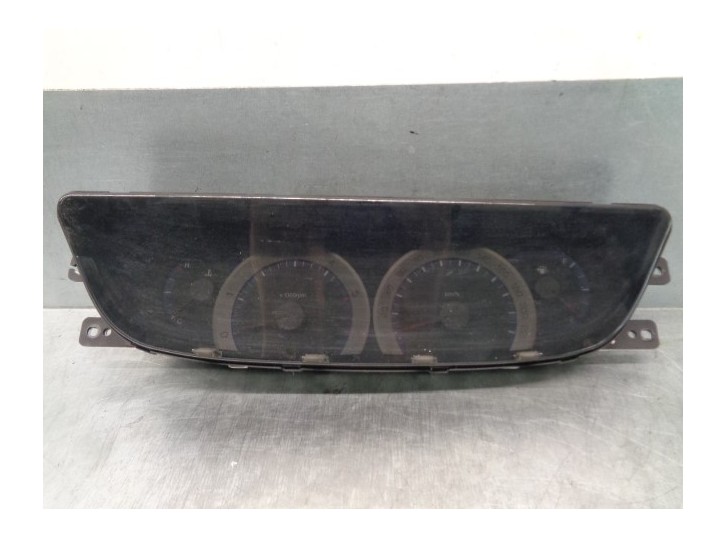 Recambio de cuadro instrumentos para ssangyong rodius xdi referencia OEM IAM 8021021620 11002475000S 