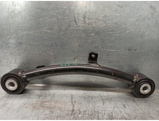 Recambio de brazo suspension superior trasero izquierdo para ssangyong rodius xdi referencia OEM IAM 4561021100  
