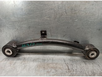 Recambio de brazo suspension superior trasero derecho para ssangyong rodius xdi referencia OEM IAM 4562021100  