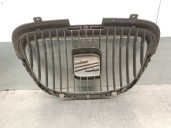 Recambio de rejilla delantera para seat altea (5p1) 1.9 tdi referencia OEM IAM 5P0853654 5P0853651A 