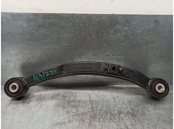 Recambio de brazo suspension superior trasero izquierdo para ssangyong rodius xdi referencia OEM IAM 4541014000 