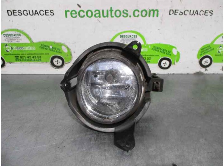 Recambio de faro antiniebla izquierdo para ssangyong rodius 2.7 turbodiesel cat referencia OEM IAM 8320121000  