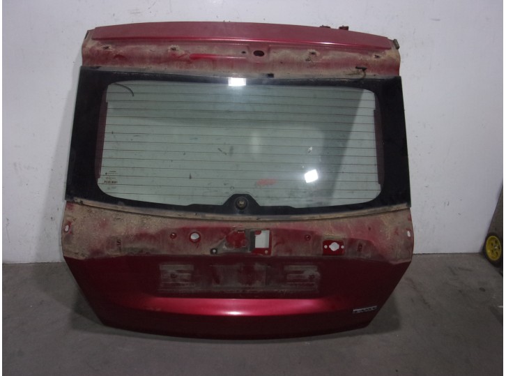Recambio de porton trasero para dodge caliber 2.0 16v crd cat referencia OEM IAM 5074151AB GRANATE 5 PUERTAS