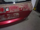 Recambio de porton trasero para dodge caliber 2.0 16v crd cat referencia OEM IAM 5074151AB GRANATE 5 PUERTAS
