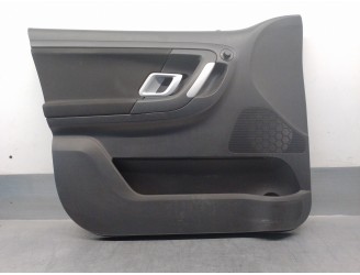 Recambio de guarnecido puerta delantera izquierda para skoda roomster (5j7) 1.9 tdi referencia OEM IAM 5J7867011 5 PUERTAS