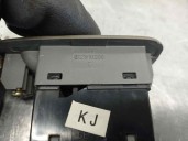 Recambio de mando elevalunas delantero derecho para daewoo nubira berlina 1.8 cat referencia OEM IAM 612W16200  