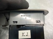 Recambio de mando elevalunas trasero derecho para daewoo nubira berlina 1.8 cat referencia OEM IAM 612W16200  