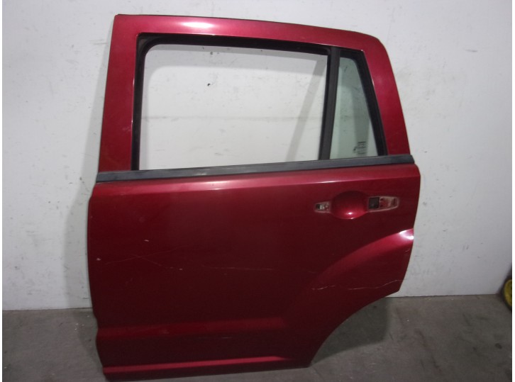 Recambio de puerta trasera izquierda para dodge caliber 2.0 16v crd cat referencia OEM IAM 5074163AE GRANATE 5 PUERTAS