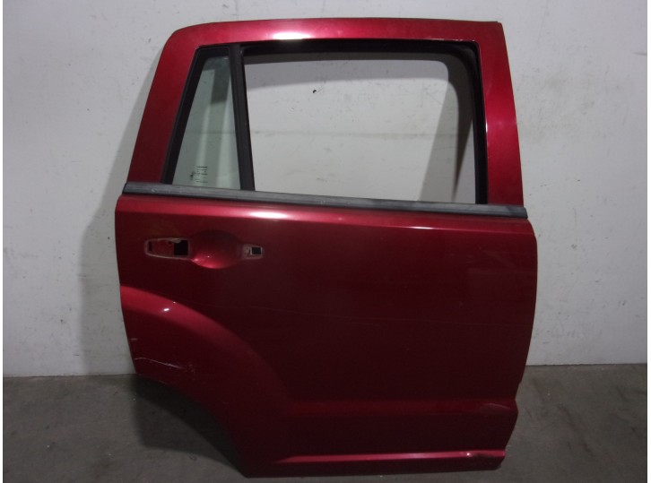 Recambio de puerta trasera derecha para dodge caliber 2.0 16v crd cat referencia OEM IAM 5074162AE GRANATE 5 PUERTAS