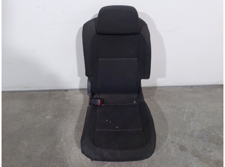 Recambio de asientos trasero izquierdo para skoda roomster (5j7) 1.9 tdi referencia OEM IAM 5J7883405P TELA NEGRA 5 PUERTAS