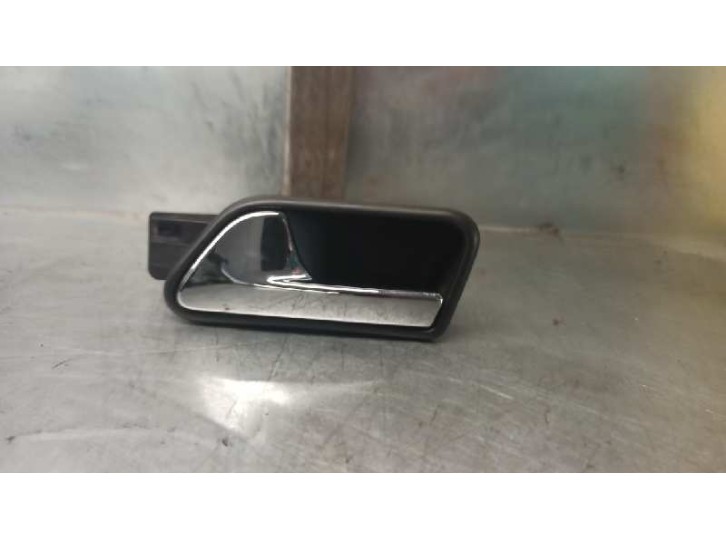 Recambio de maneta interior trasera derecha para volkswagen touran (1t1) 1.6 16v fsi referencia OEM IAM 1T0839113B 