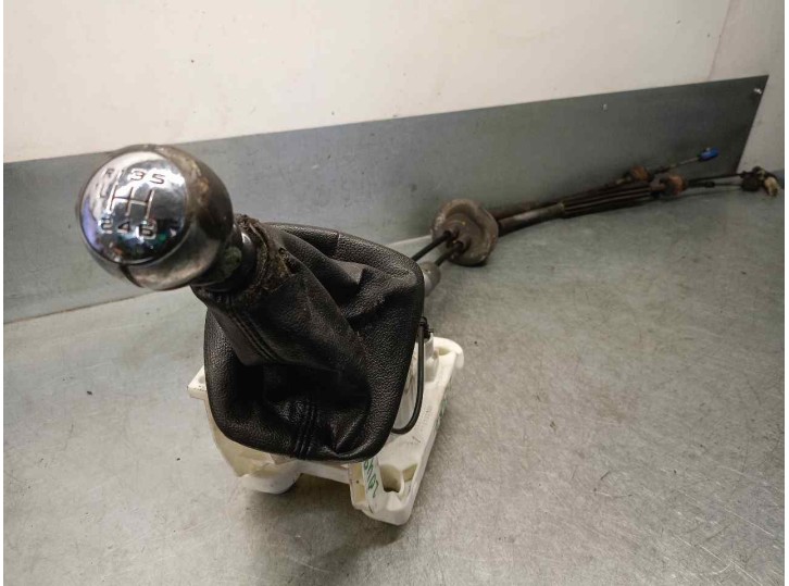Recambio de palanca cambio para peugeot 5008 2.0 16v hdi fap cat (rhe / dw10cted4) referencia OEM IAM 112102139  