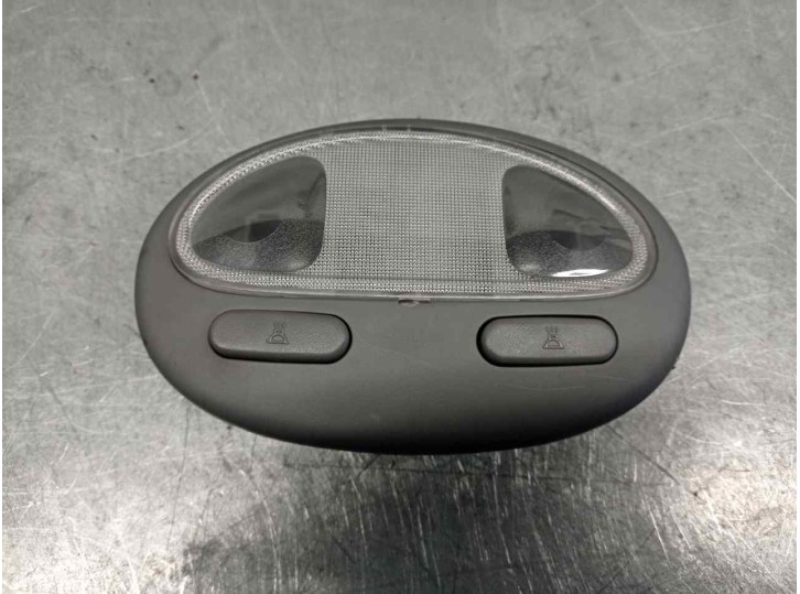 Recambio de luz interior para daewoo nubira berlina 1.8 cat referencia OEM IAM 96206561 DELANTERA 