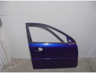 Recambio de puerta delantera derecha para daewoo nubira berlina 1.8 cat referencia OEM IAM 96547286 AZUL OSCURO 4 PUERTAS