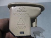 Recambio de boton apertura deposito para hyundai santa fe (bm) 2.2 crdi cat referencia OEM IAM 935552B000 2 PINES