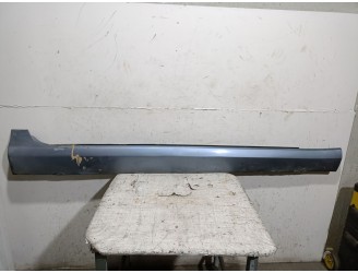 Recambio de faldon lateral para volvo v90 ii station wagon (235) d5 awd referencia OEM IAM 39840966 39840966 