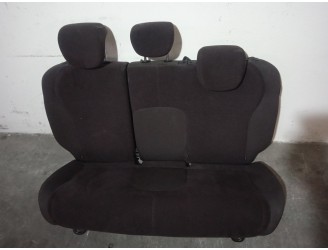 Recambio de asientos traseros para lancia ypsilon (402) 1.2 cat referencia OEM IAM 51846155 51846155 