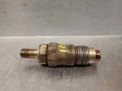 Recambio de inyector para daihatsu rocky todoterreno referencia OEM IAM 49801M 