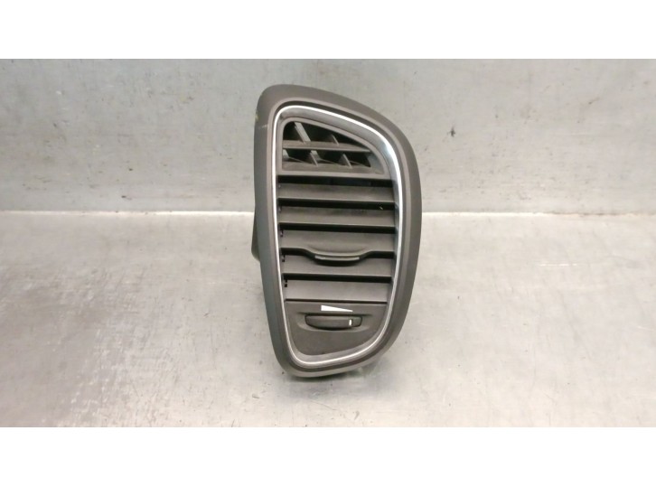 Recambio de aireador para renault scénic iv (j9_) 1.5 dci 110 referencia OEM IAM 687605833R 687600435R 