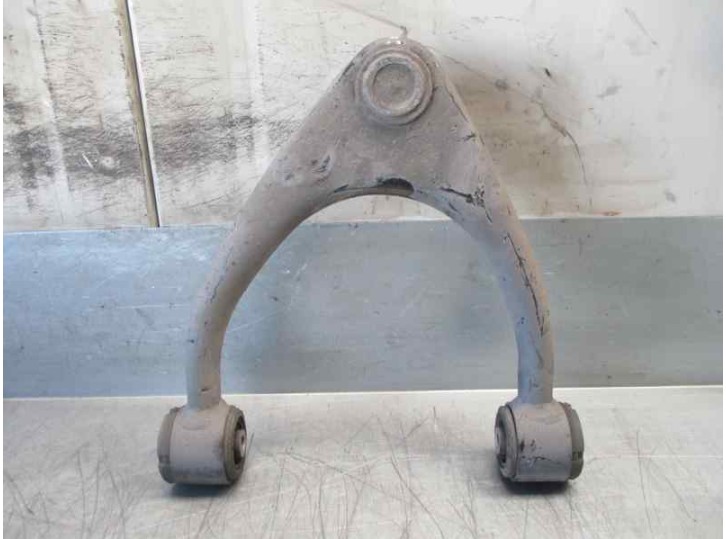 Recambio de brazo suspension superior delantero izquierdo para lexus is200 (gxe10) 2.0 cat referencia OEM IAM 