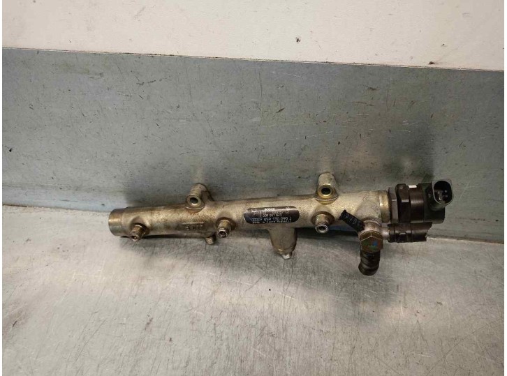 Recambio de rampa inyectora para audi a6 berlina (4f2) 3.0 v6 24v tdi referencia OEM IAM 059130090J 