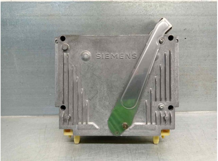 Recambio de centralita motor uce para volvo serie 850 2.5 cat referencia OEM IAM P1275009 S103955406B SIEMENS