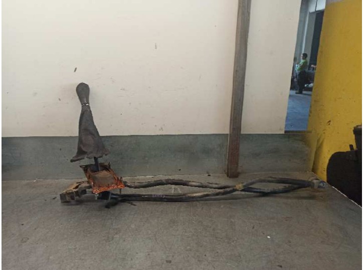 Recambio de palanca cambio para nissan almera tino (v10m) 1.8 16v cat referencia OEM IAM   