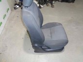 Recambio de asiento delantero derecho para toyota rav 4 2.4 120kw referencia OEM IAM 2672582 TELA GRIS 5 PUERTAS
