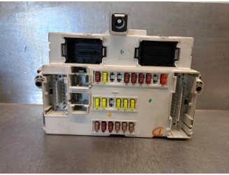 Recambio de caja reles / fusibles para alfa romeo giulietta (191) 1.6 jtdm cat referencia OEM IAM 50532314 116RAI000029 MOPAR