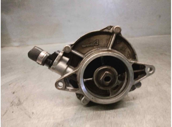 Replacement brake booster / vacuum pump for Audi A6 Saloon (4F2) 3.0 V6 24V TDI OEM IAM reference 06E145100E 