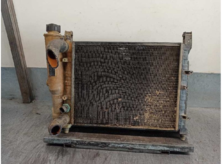 Recambio de radiador agua para fiat uno (146) 1.1 referencia OEM IAM 7556132 