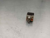 Recambio de rele para volvo serie 850 2.5 cat referencia OEM IAM 9130269 00351073 