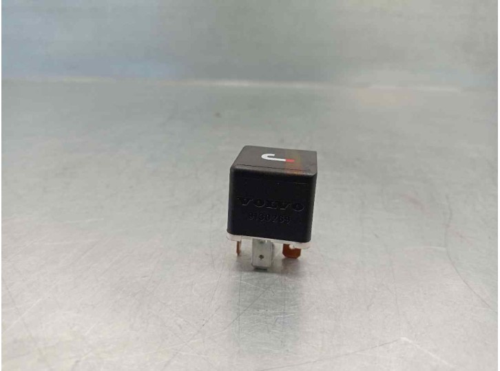 Recambio de rele para volvo serie 850 2.5 cat referencia OEM IAM 9130269 4RA00351073 HELLA