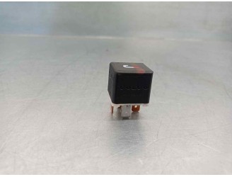 Recambio de rele para volvo serie 850 2.5 cat referencia OEM IAM 9130269 4RA00351073 HELLA